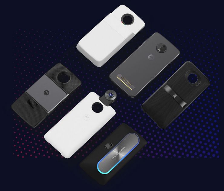 Erilaisia Moto Mods -lisäkuoria.