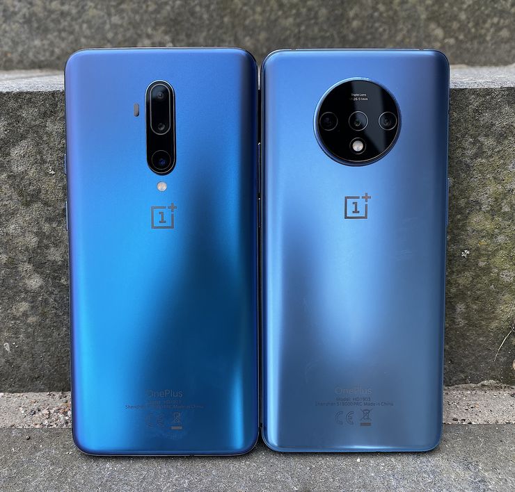 Kamera-alueet on muotoiltu OnePlus 7T Prossa ja OnePlus 7T:ssä varsin eri tavoin.