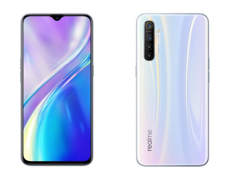 Realme XT:ssä on yhteensä viisi kameraa – neljä takana ja yksi edessä.