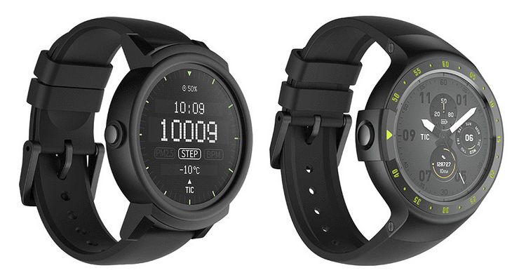 Vasemmalla Ticwatch E, oikealla Ticwatch S.