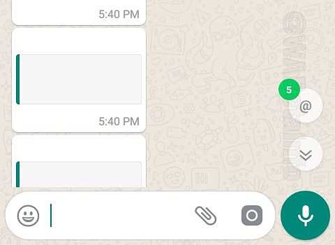 WhatsAppin maininnoista kertova painike ryhmäkeskusteluissa.