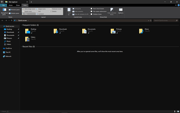 Windows 10:n resurssienhallinnan tumma teema.