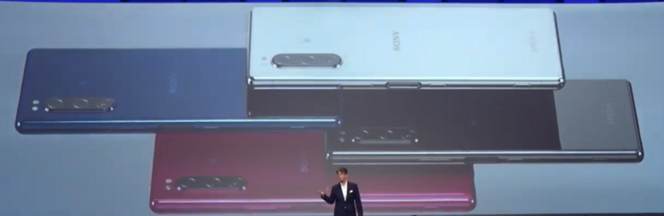 Xperia 5:n värivaihtoehdot.