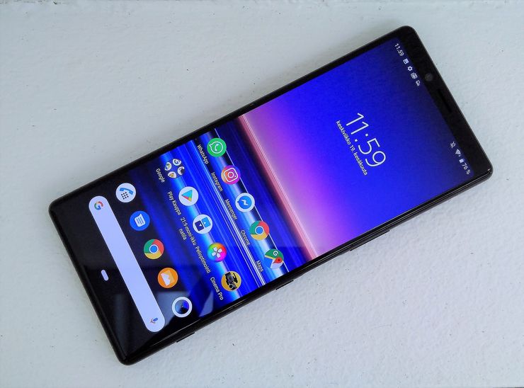 Xperia 1:n 6,5 tuuman näyttö on erinomainen.