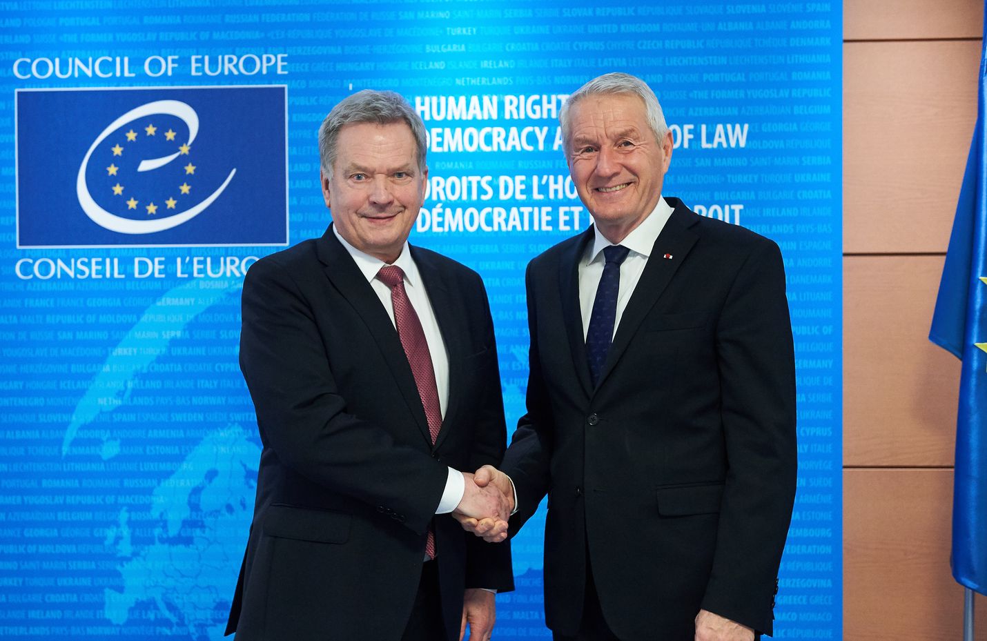 Arkistokuvaa presidentti Sauli Niinistön ja Euroopan neuvoston pääsihteerin Thorbjörn Jaglandin tapaamisesta Strasbourgissa.