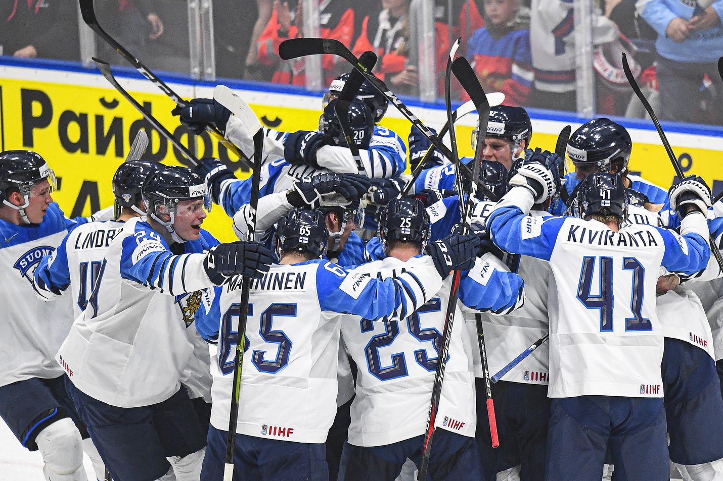Leijonat pelasi itsensä jääkiekon MM-finaaliin lauantai-iltana voittamalla Venäjän 1-0.