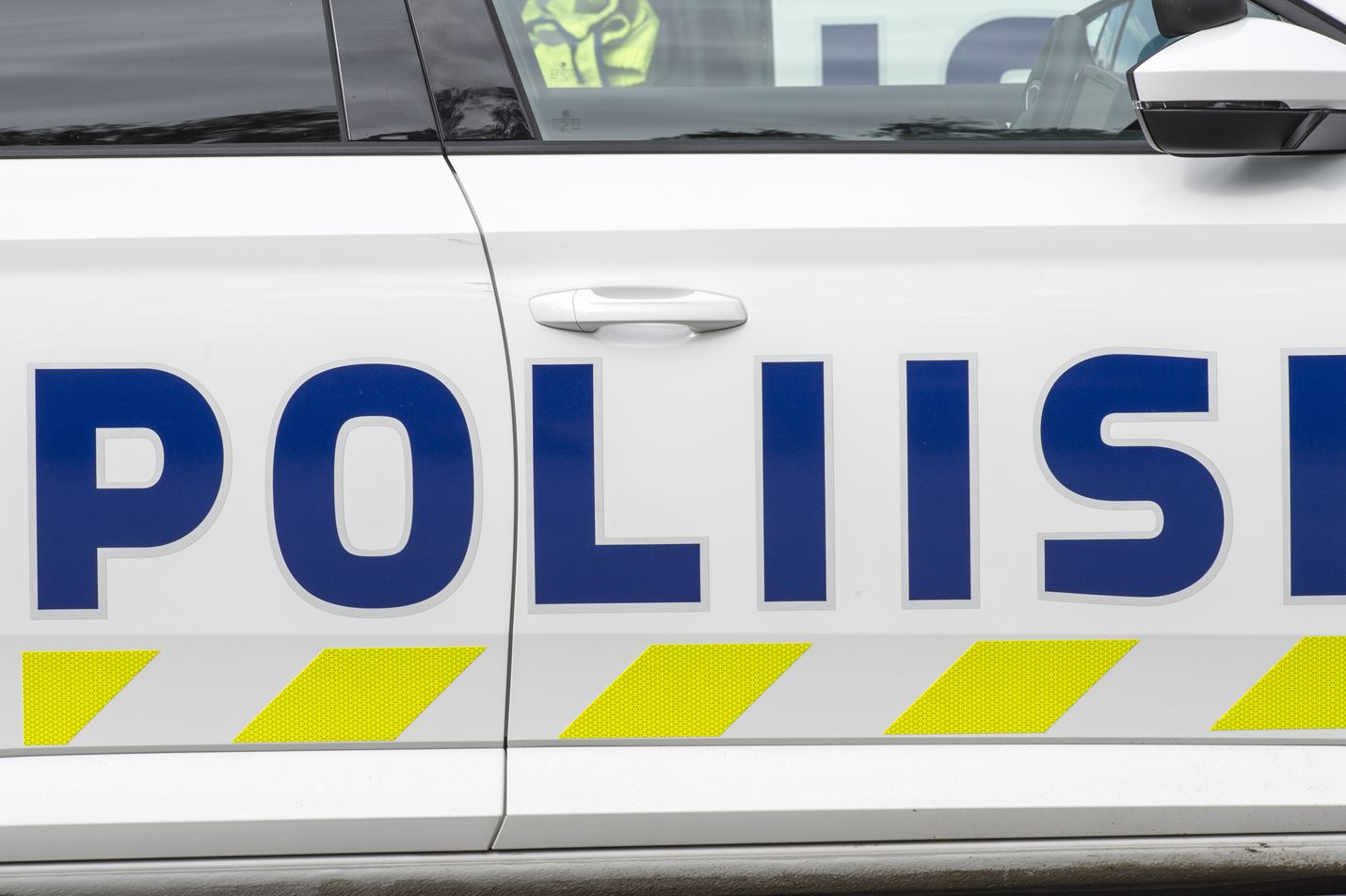 Miksi Ihmiset Nousivat Henkiloautosta Keskella Tieta Poliisi Kertoo Tanaan Lisaa Luumaen Kolarista Jossa Kaksi Jai Rekan Alle Ja Kuoli