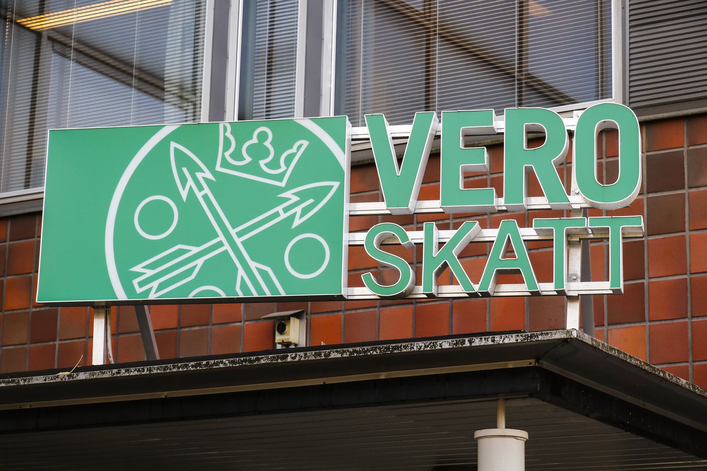 Verottajalta lähti viime viikolla 27 000 kirjettä, joista osa on virheellisiä.