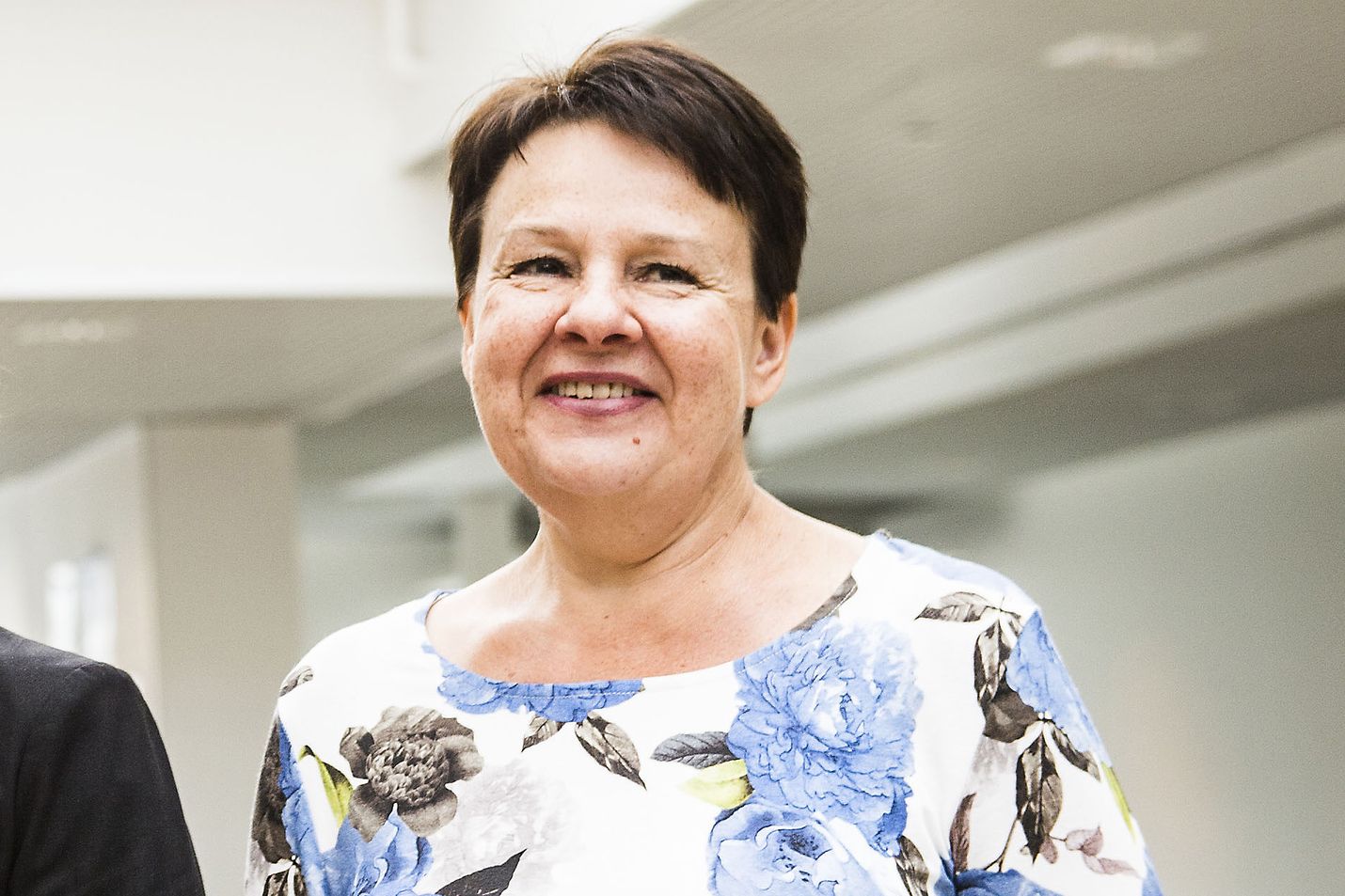 STM:n uudeksi kansliapäälliköksi valittu Kirsi Varhila ei uskalla luvata, että uudessa sote-mallissa ei olisi perustuslaillisia ongelmia.