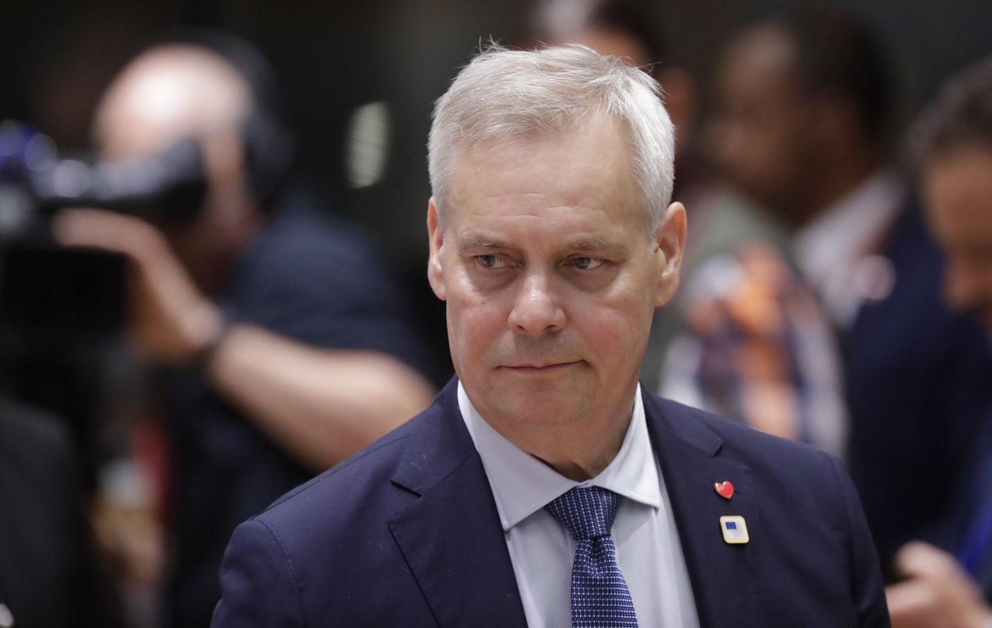 Pääministeri Antti Rinne toivoo, että Posti löytäisi sovun palkkakiistaan. Hän pohtii rahallisen kertakorvauksen antamista työntekijöille.