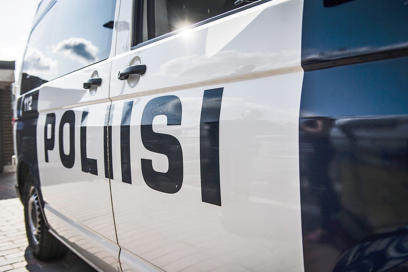 Laajasalon seksuaalirikosvyyhdissä on syytettynä kaksi miestä. Pääepäilty, "Enona" tunnettu mies vangittiin keväällä.