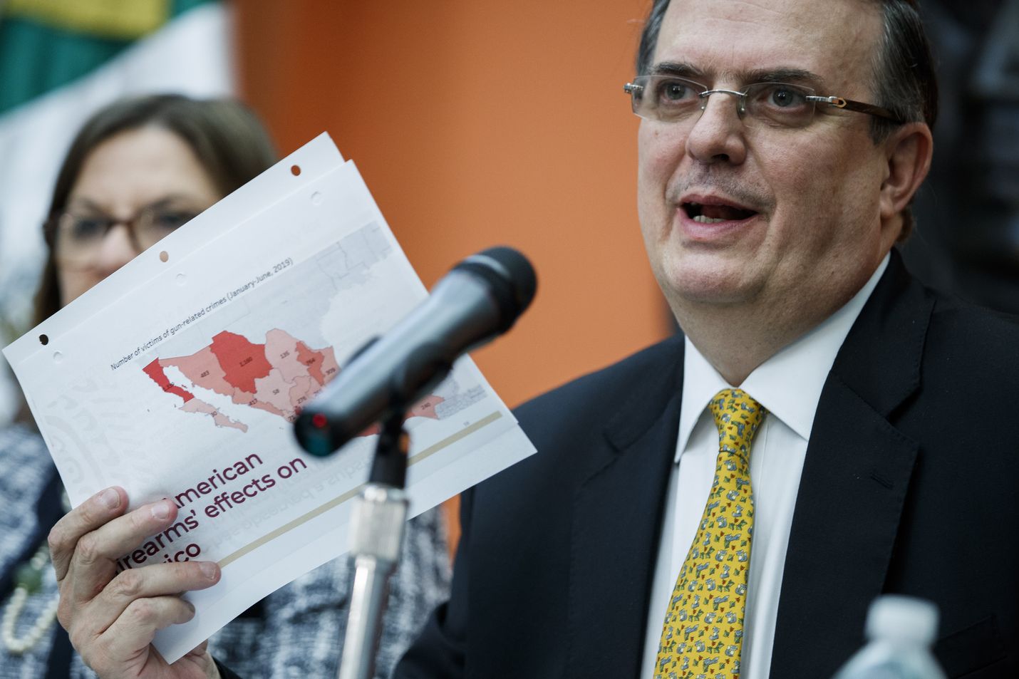 Meksikon ulkoministeri Marcelo Ebrand sanoi tiistaina Washingtonissa, että Meksikosta ei tule "kolmatta maata" Yhdysvaltoihin pyrkiville turvapaikan hakijoille.