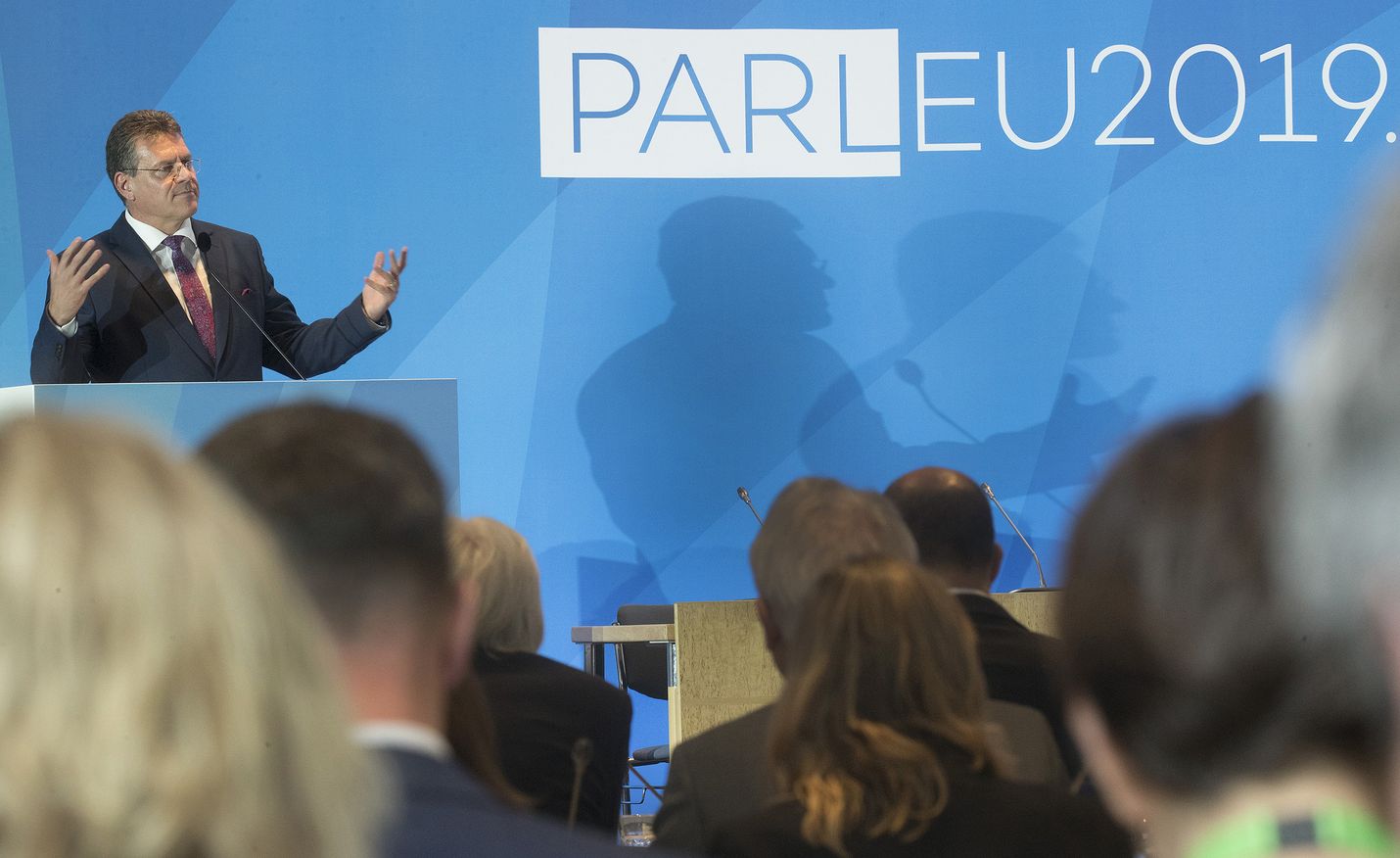 Uuden komission jäsenet näkyvät jäsenmaissa erityisesti kauden ensimmäisellä puolikkaalla, kertoo komission varapuheenjohtaja Maroš Šefcovic.