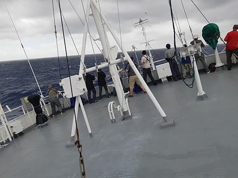 Liitäjien tarkkailuun keskittynyt matka loppui lyhyeen, ja senkin aikana lintujen tarkkailu vaikeutui voimakkaan merenkäynnin vuoksi. Suomalaisia oli mukana 14, ja heidän kotiinpaluunsa reitti ja aikataulu on vielä iso kysymysmerkki.