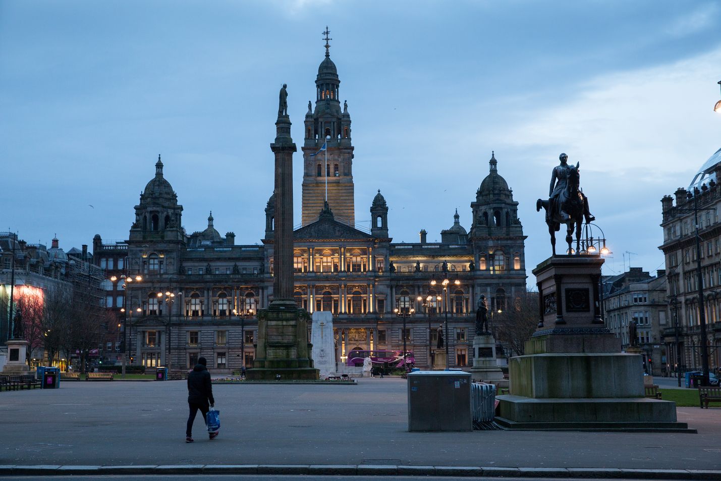 Skotlannin Glasgown keskustassa oli maaliskuun lopulla hiljaista koronaviruspandemian takia julistettujen rajoitustoimien vuoksi.