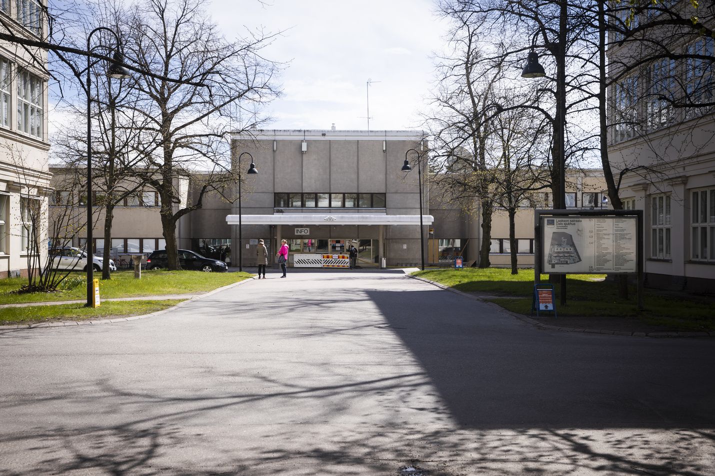 Koronavirus on levinnyt huhtikuun puolivälin jälkeen esimerkiksi Helsingissä Laakson sairaalassa, mutta tartunnan lähdettä tai lähteitä ei vielä tiedetä.