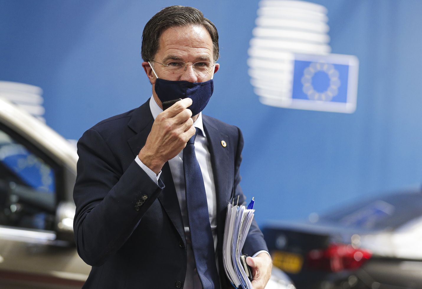 Hollannin pääministeri Mark Rutte on ollut kokouksessa näkyvin aiemman tukipakettiesityksen vastustaja. Hänkin oli maanantaina kuitenkin jo tyytyväinen neuvottelujen edistymiseen.