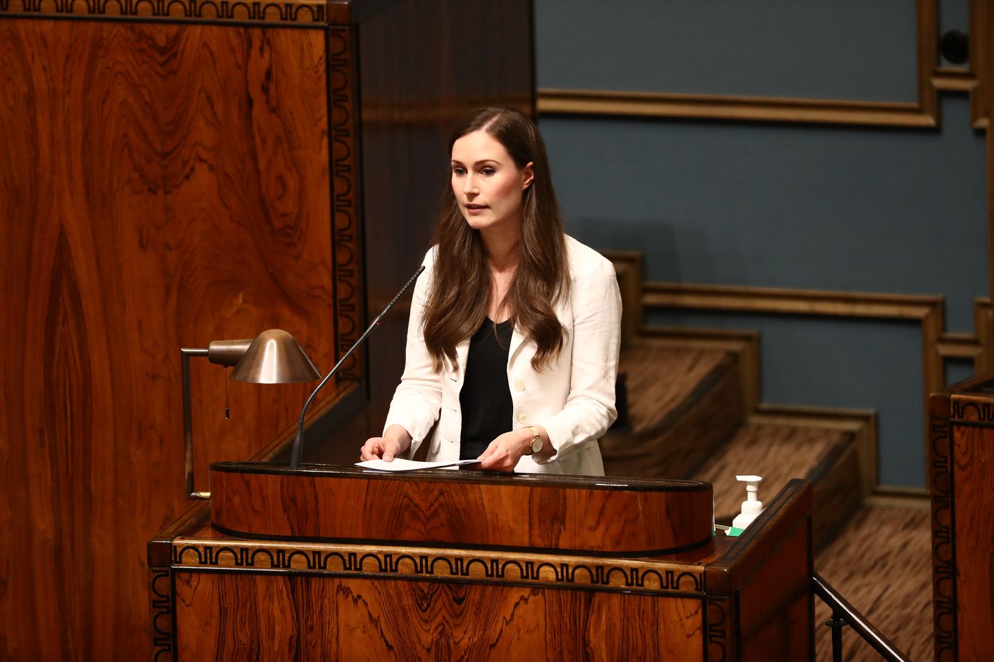 Pääministeri Sanna Marin muistutti, että on selvää, että 27 jäsenmaan neuvotteluissa yksikään maa ei voi sanella lopputulosta eikä saa kaikkea tavoittelemaansa.