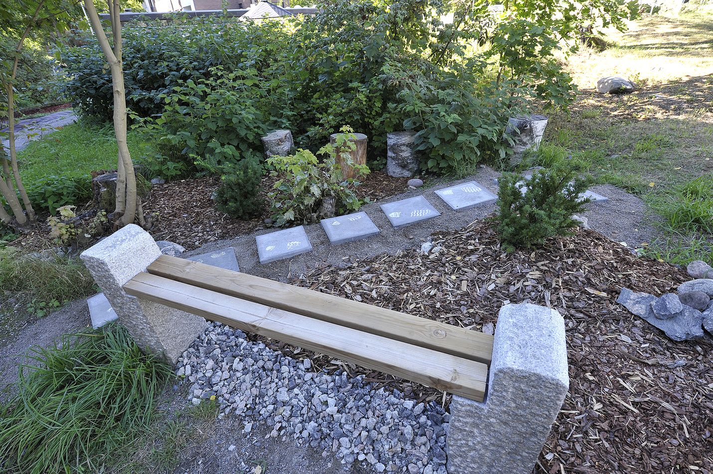 Kirjoittaja toivoo, että puistoalueiden kehittäminen ei pääty Keskustelupuiston valmistumiseen.