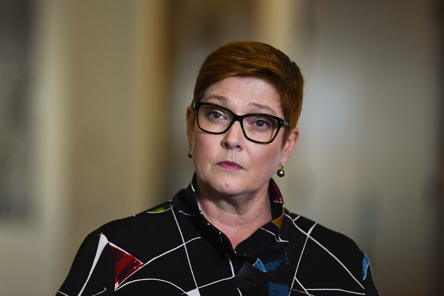 Australian ulkoministeri Marine Payne kertoi maanantaina usean australialaisnaisen joutuneen tungetteleviin tutkimuksiin Qatarissa Hamadin lentoasemalla.