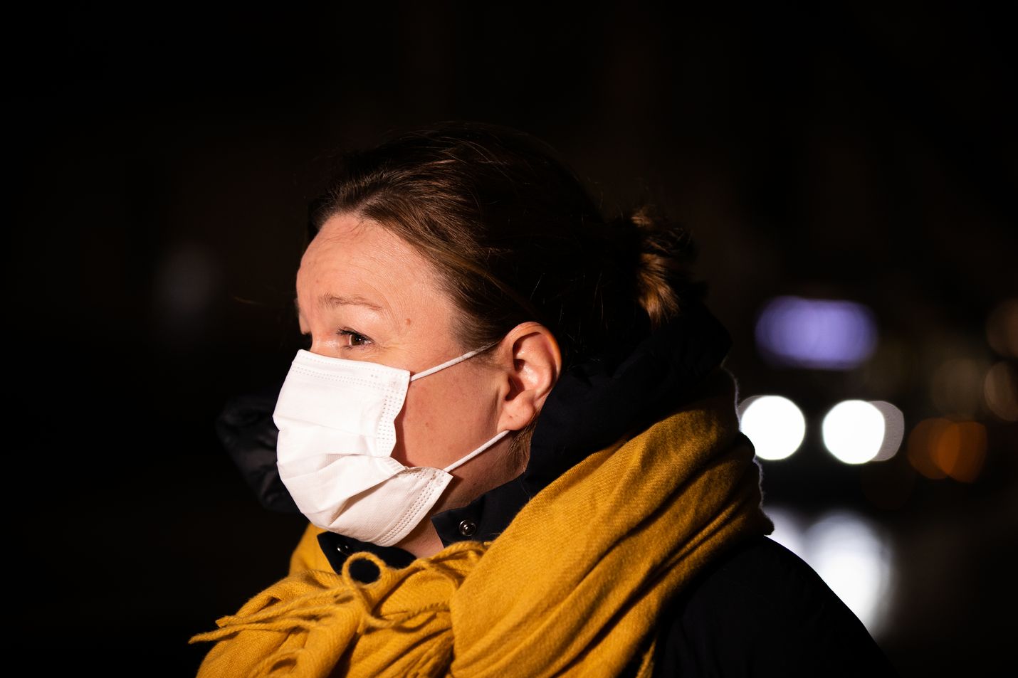 Perhe- ja peruspalveluministeri Krista Kiuru (sd.) kertoi, että kaikki tulijat testataan nyt rajoilla.