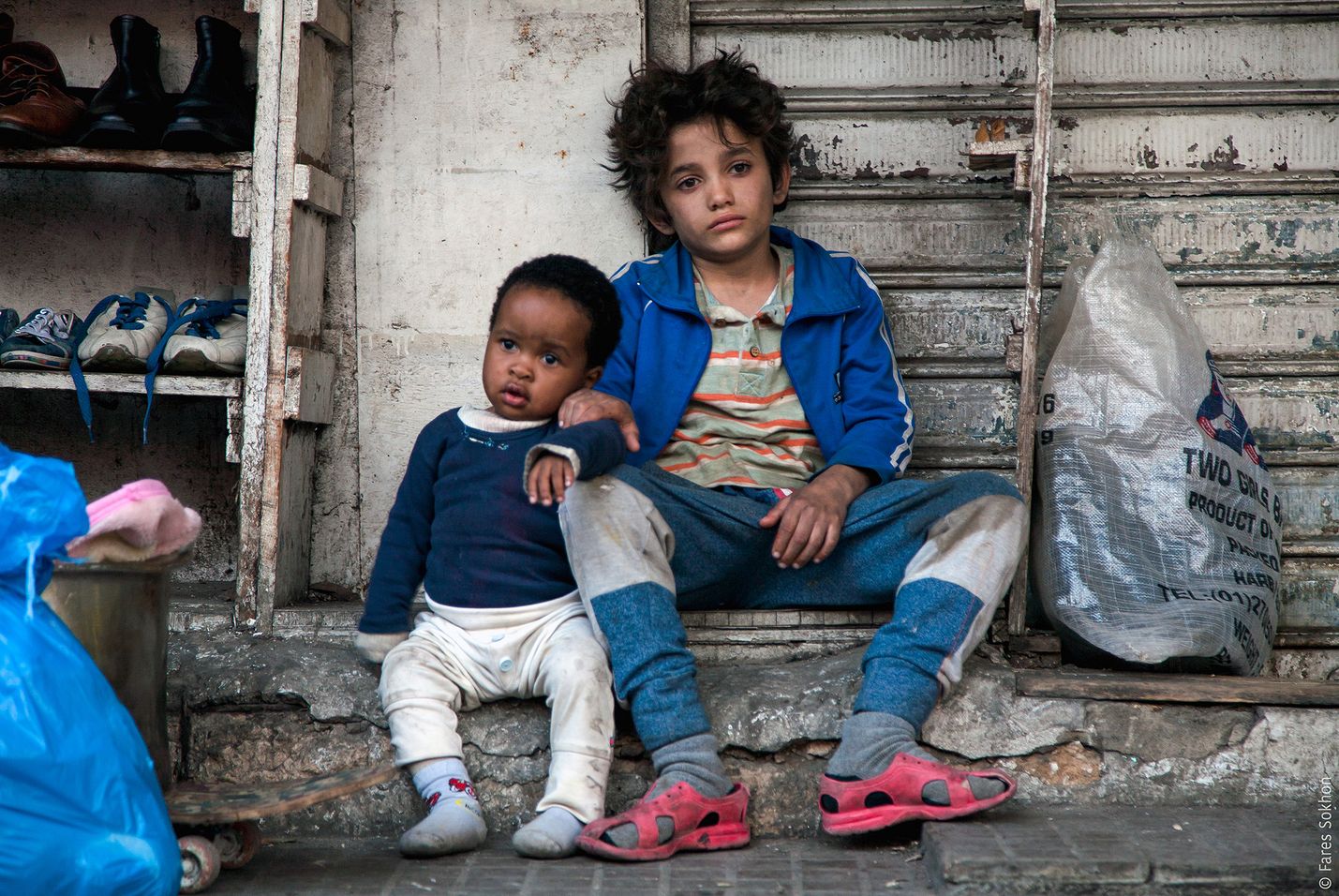 12-vuotiaan Zainin lapsuus on jäänyt lyhyeksi Beirutin slummeissa. Hän haastaa vanhempansa oikeuteen, koska hänet on saatettu karuun maailmaan jossa selviytyminen on taistelua.