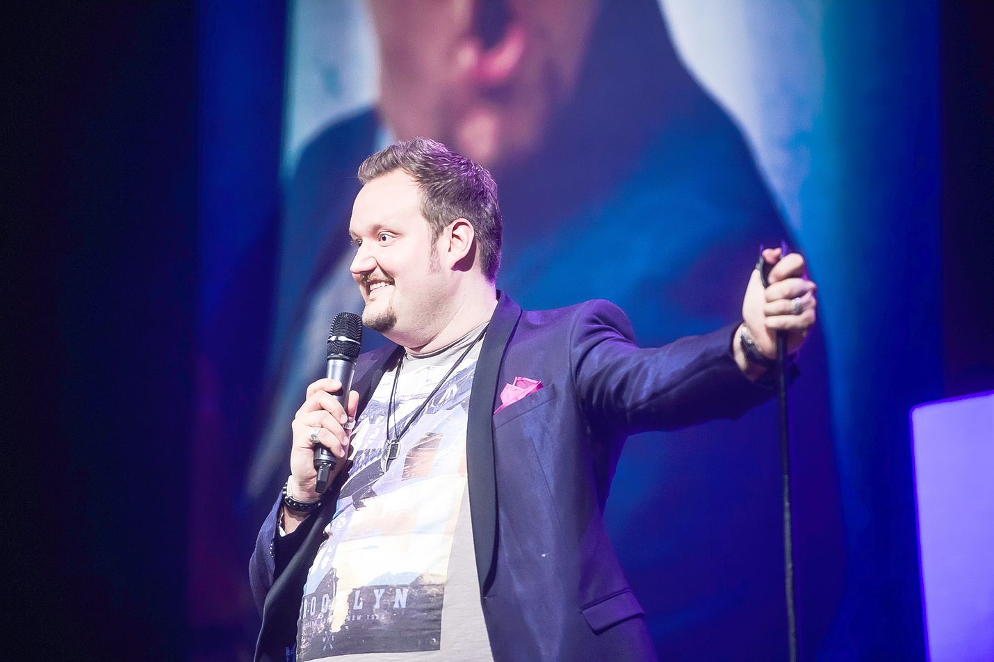 Sami Hedberg on parhaillaan mittavalla kiertueella. Raumalla hän esiintyy 5.4.