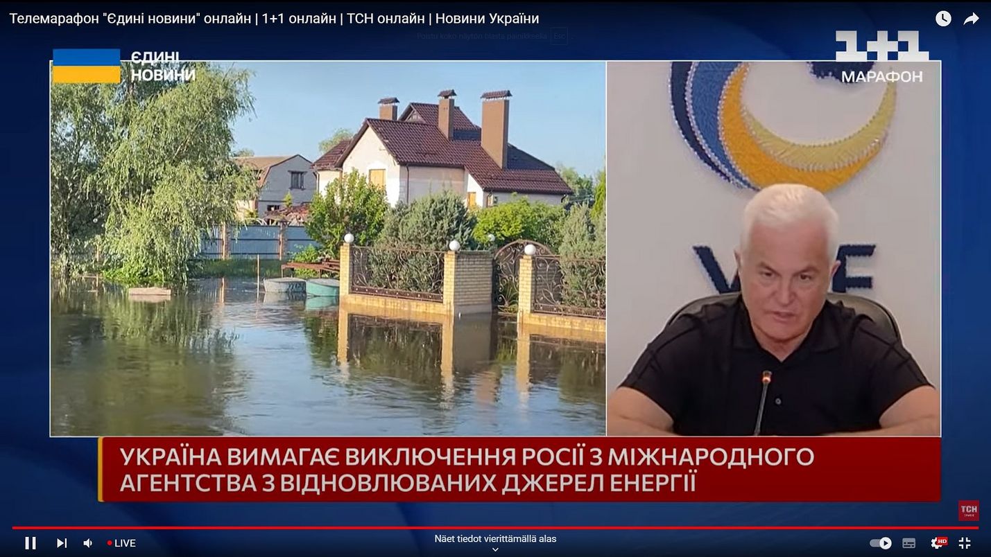 Arviolta 80 asutuskeskusta on veden peitossa Etelä-Ukrainassa lähellä tuhottua Kahovkan patoa. Padon räjäytys aiheutti tulvan Dniprojoelle. Ukrainan tv-kanavien yhteinen Marafon-uutislähetys näytti tiistaina kuvia, joissa Hersonin kaupungin kaduilla liikkui majavia ja joutsenia.