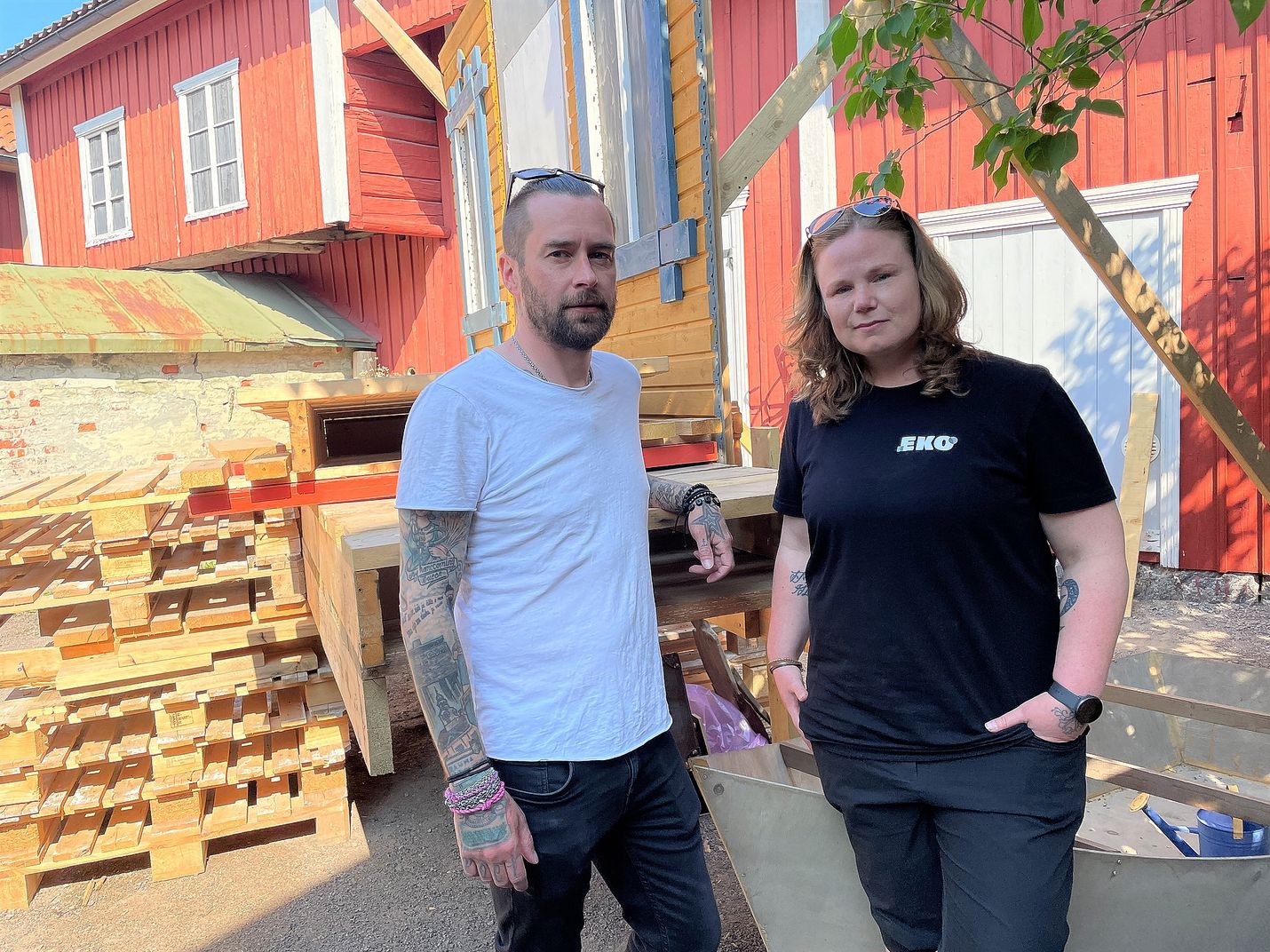 Marko Östman on kirjoittanut Rauman Iltanäyttelijöille kesäteatteritrilogian, jonka viimeinen osa saa ensi-iltansa 1.7. Kaikki kolme osaa on ohjannut Hanna Turunen.