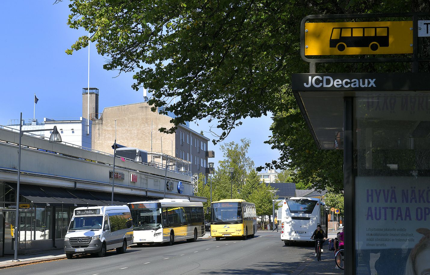 Rauman Gyytin ulkoasu uudistuu, ja linja-autot saavat syksyn aikana uudet teippaukset. Koteihin jaettu aikatauluvihko antaa osviittaa uudesta visuaalisesta ilmeestä.