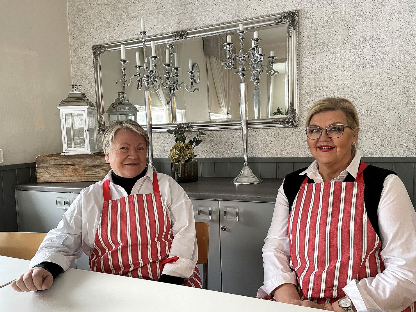 Virtanen ja Laivola ovat aiemmin tahoillaan työskennelleet ruuan parissa. Isänpäivänä he kokkaavat ensimmäisen kerran yhdessä. 