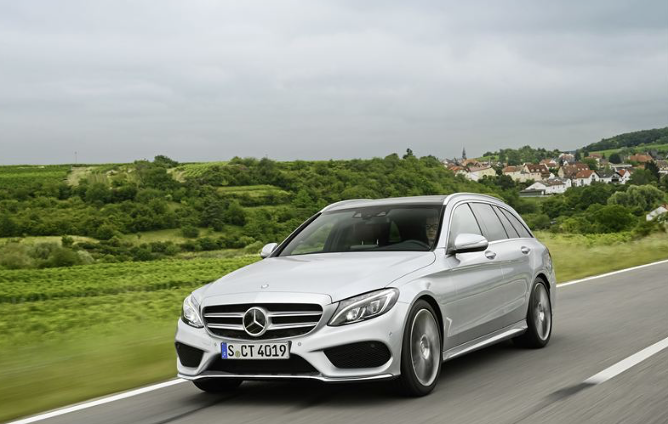 Mercedes-Benz C-sarjan farmari.