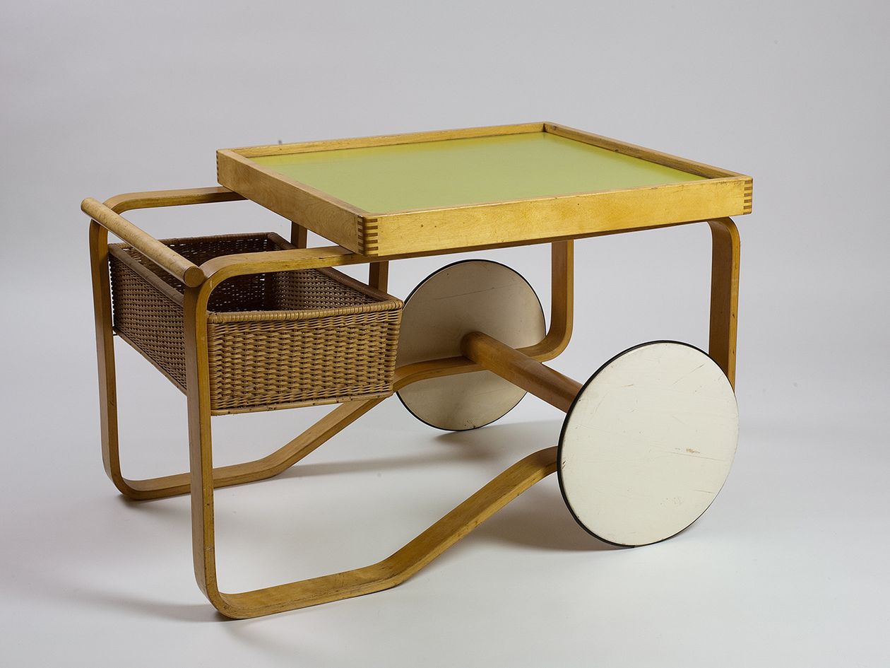 Alvar Aalto: Tarjoiluvaunu 100
