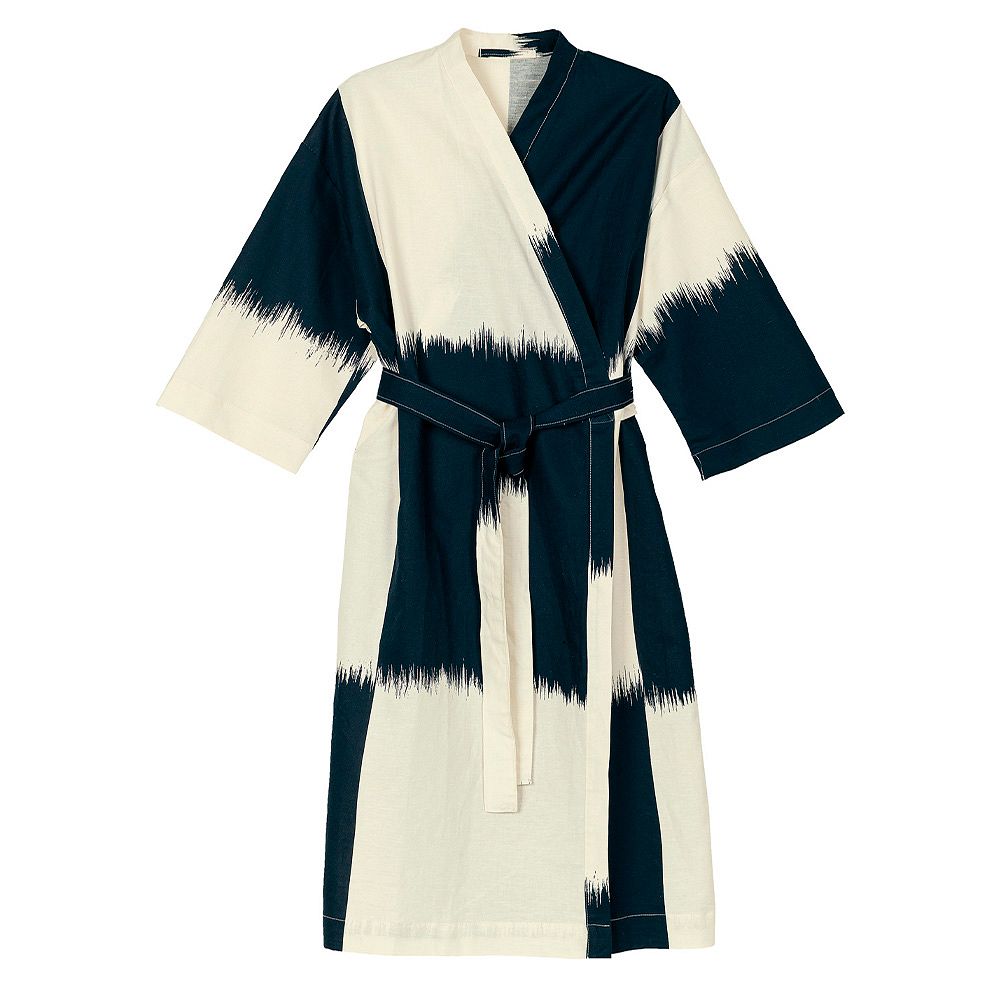 A product image of Marimekko's Ostjakki bathrobe.