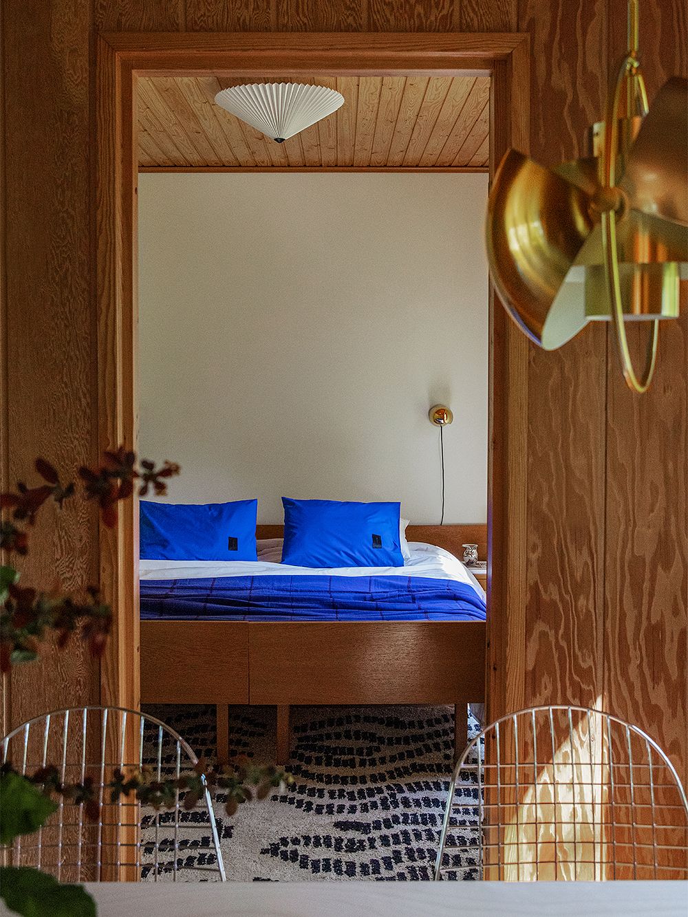 An image of Finnish Design Shop's interior design services reference location, Villa Ekkulla: the bedroom decor.