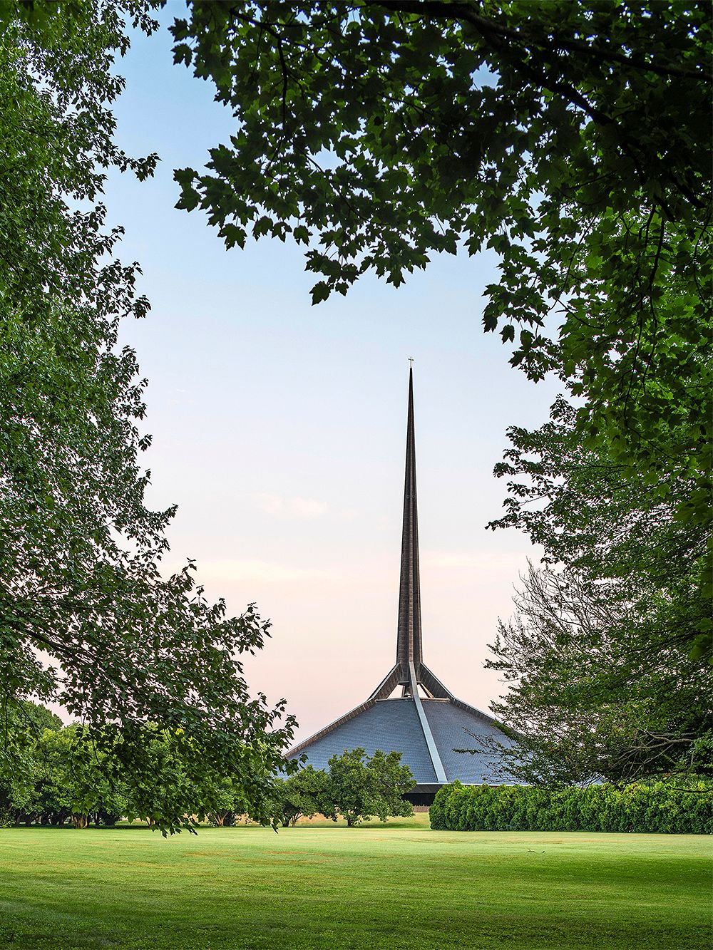 North Christian Church, Columbus, Indiana