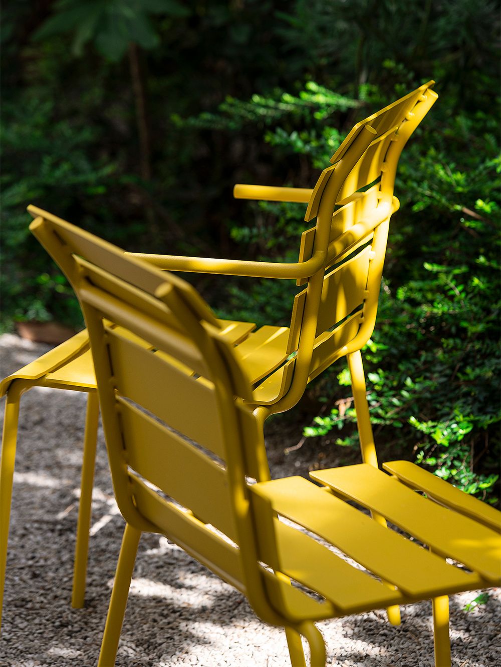 Keltaiset Aligned-tuolit