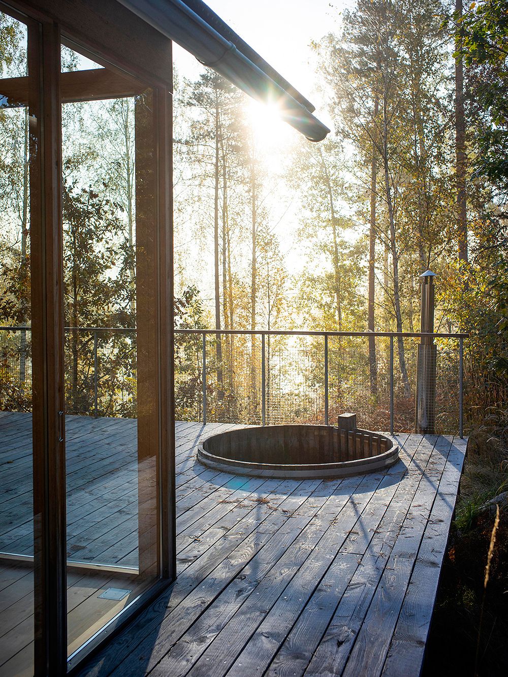 Kesämökki Karjalohjalla