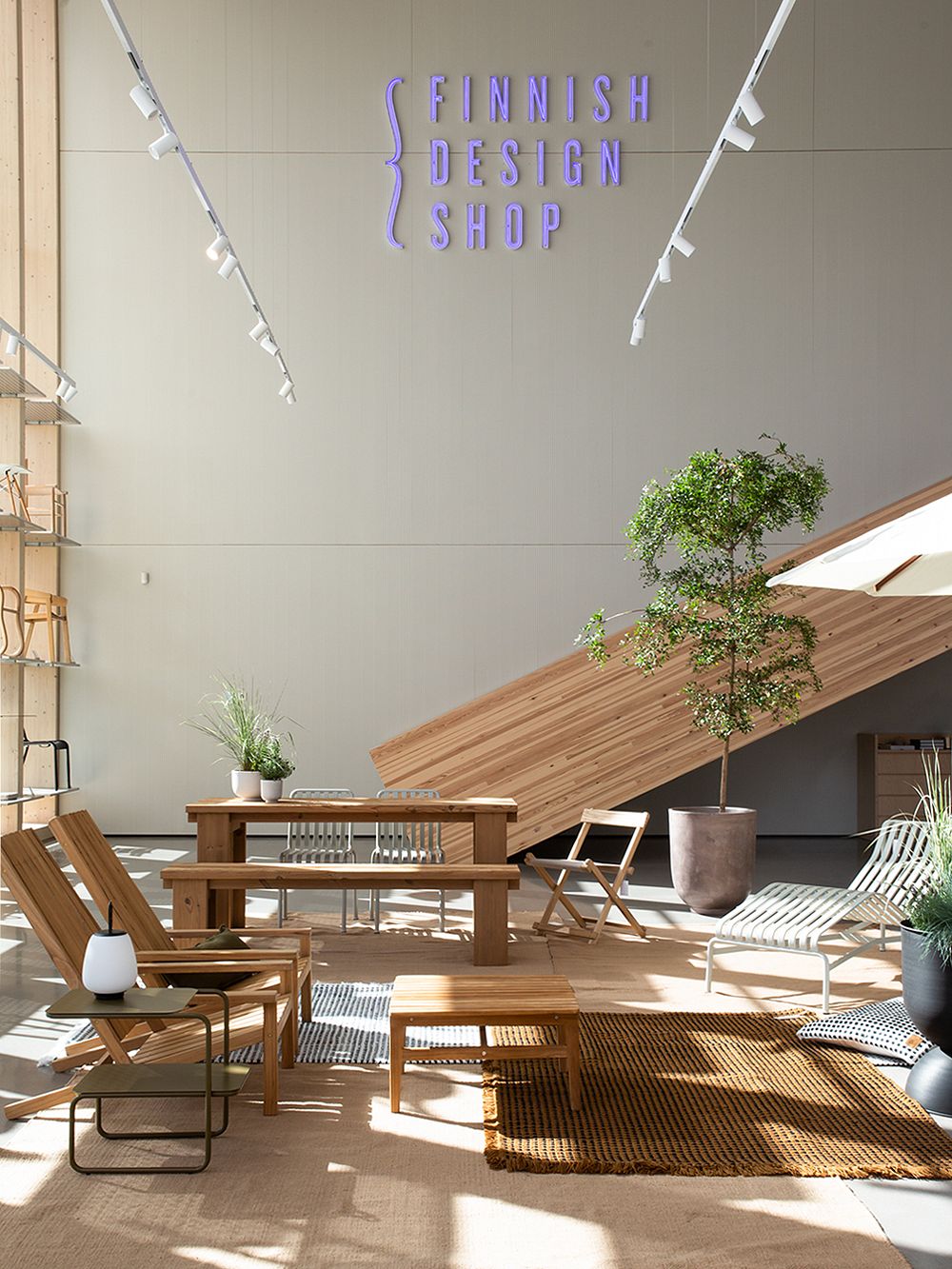 Finnish Design Shopin showroom Turussa, Aviatie 2