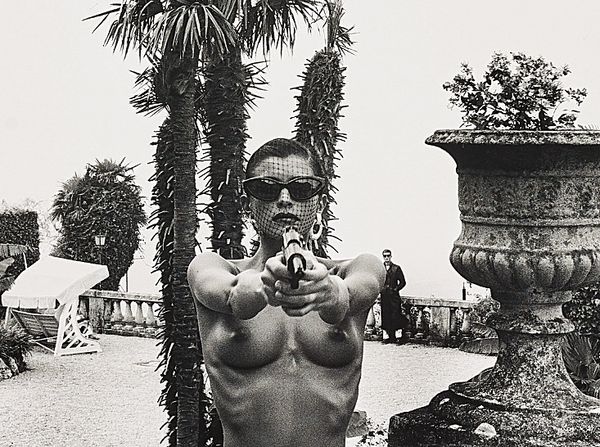 We explore the unique and timeless mastery of four works from our ULTIMATE Evening Sale by Helmut Newton, Robert Mapplethorpe, Irving Penn and Peter Beard.