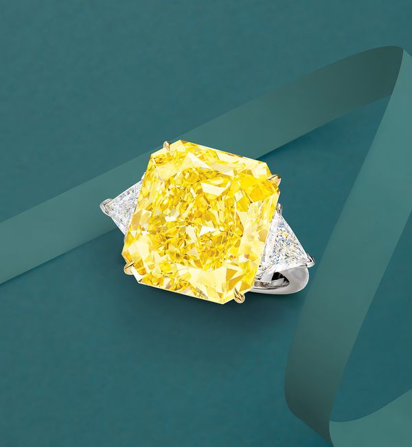 重逾20克拉傲人份量的頂級黃鑽，在彩色級鑽石裡絶對是王者中的王者