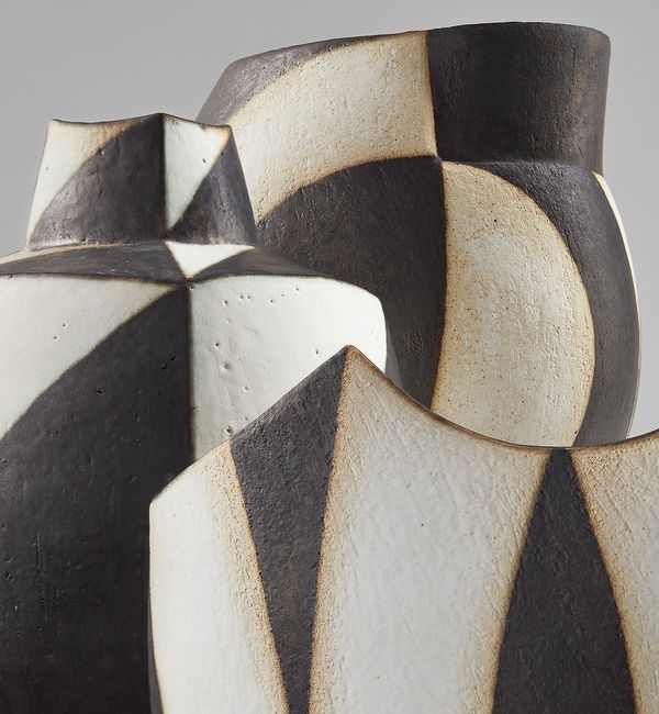 Glenn Adamson looks back at the Grainers' collecting journey, which saw their interest expand from British ceramics to the craft movement as a whole. 