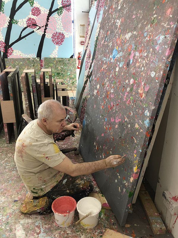 HENI presents new paintings by Damien Hirst in an exhibition at Phillips London.