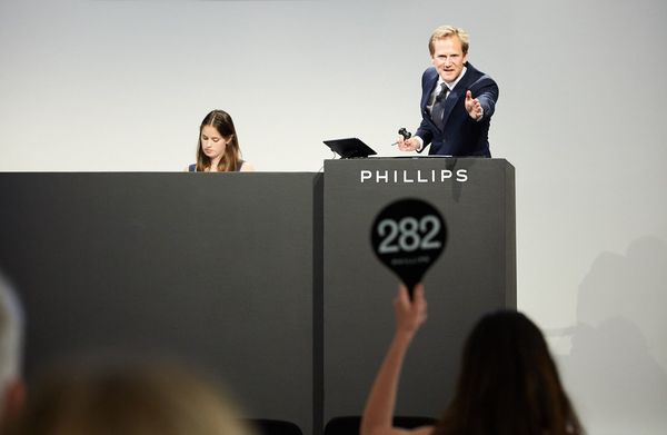 2019 has been an important year for Design at Phillips, bringing a white glove-sale, major private collections, and an expansion into online auctions. 