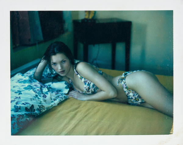 Yuka Yamaji, Head of Photographs, Europe, and celebrated photographer Ellen von Unwerth discuss her enduring relationship with Polaroids and the stories behind some of her most memorable moments from the ULTIMATE selection.