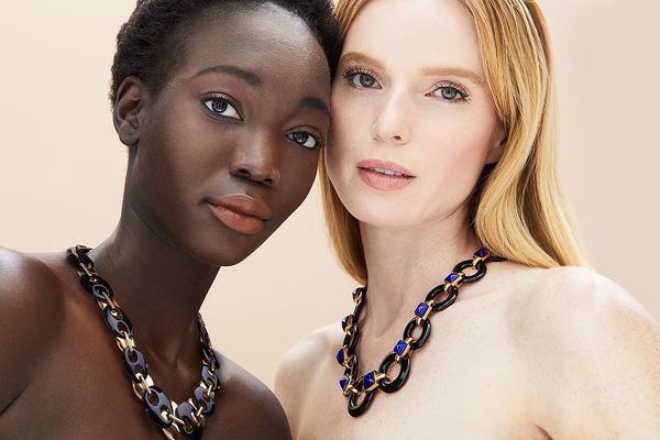 Our inspiring New York Jewels campaign, featuring a breathtaking collection amassed by the renowned architect for his wife.