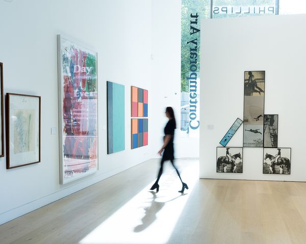 Tour our October sales in London in this virtual reality walkthrough from 30 Berkeley Square. On view: John Baldessari, Joan Miró, Christopher Wool, Gerhard Richter, Yayoi Kusama and ceramics by Ai Weiwei, Robert Arneson, Lucie Rie, Roy Lichtenstein, Peter Voulkos, among others.