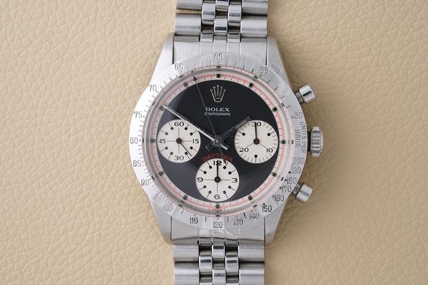 Shortly after taking the checkered flag at the 1969 edition of the Daytona 500, LeeRoy Yarbrough received two prizes: the race trophy and a new chronograph from Rolex. Isabella Proia presents the watch, a rare ‘Paul Newman’ reference 6239 and the earliest known Rolex Daytona awarded to a Daytona 500 winner. 