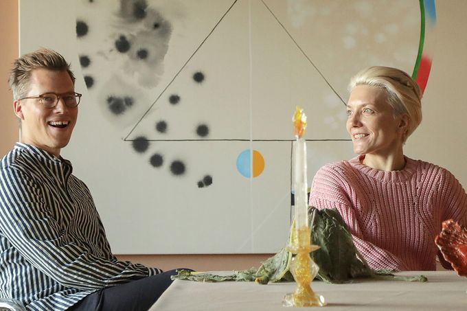 Kuitunen ja Mäkilä kuratoivat näyttelyn SATOn taloon